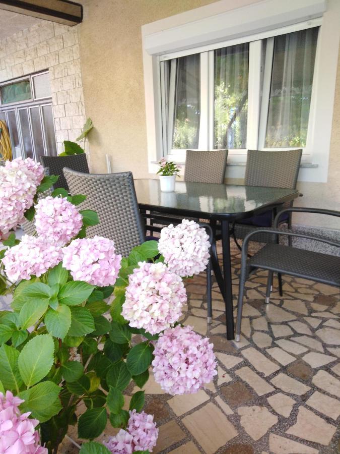 Ferienwohnung Apartman Paulina Selce Exterior foto